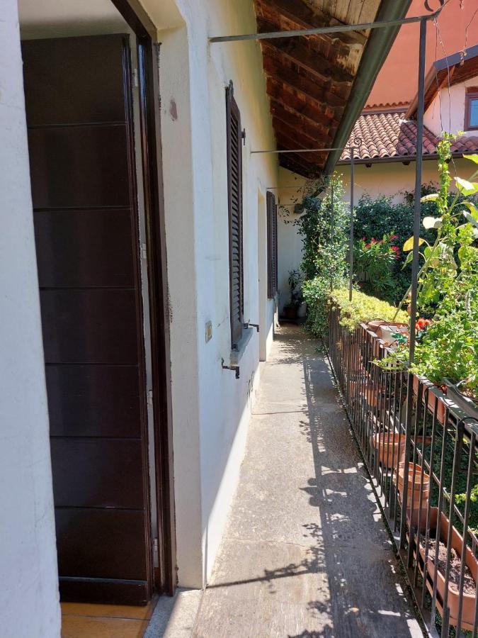 ミラノNaviglio Houseアパートメント エクステリア 写真